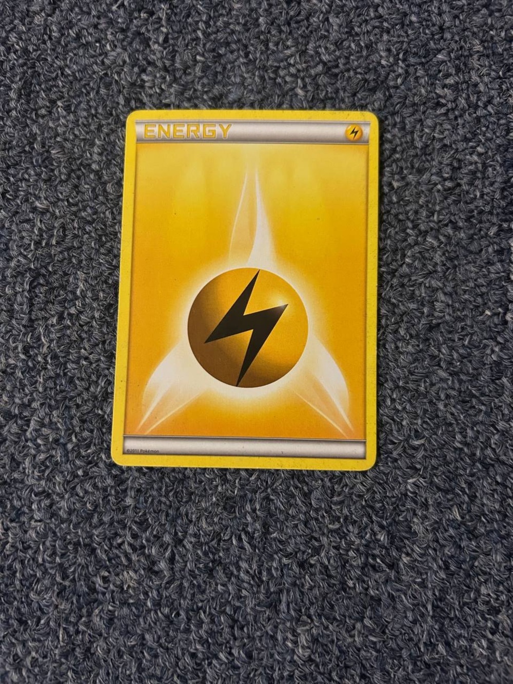 Pokemon Yellow Lightning Energy Card